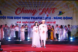 Trường THPT chuyên Hùng Vương tổ chức Hội thi "Học sinh thanh lịch-năng động"
