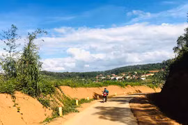 Khởi sắc Đak Rong