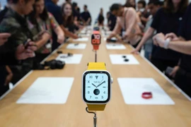 Apple Watch Series 5 giá bao nhiêu và thêm tính năng gì?