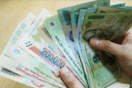 Theo đơn thư bạn đọc : "Ăn" tiền của dân để bỏ qua sai phạm?