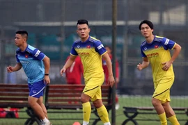 Tuyển Việt Nam: Ông Park loại 5, bổ sung 3, chỉ giữ 1 tân binh