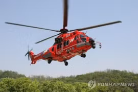 Rơi trực thăng gần đảo Dokdo, Takeshima: 7 người Hàn Quốc mất tích