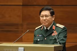 Việt Nam trao huân chương tặng các tập thể, cá nhân quân đội Lào