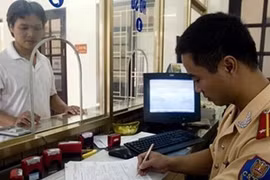 Năm 2020: Sang tên, đổi chủ xe, không cần rút hồ sơ gốc