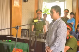 Lĩnh án tử hình vì dùng dao đâm thương vong hai công an viên