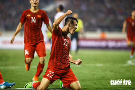 Bảng xếp hạng FIFA: Việt Nam tăng vượt bậc, Thái Lan tụt dốc