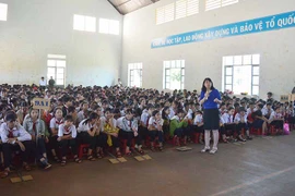Giáo dục giới tính cho học sinh vùng biên: Hoạt động bổ ích