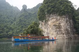 Một "Hạ Long giữa đại ngàn"