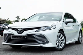 Toyota Camry áp đảo doanh số Mazda6, 'đe nẹt' Honda Accord tại Việt Nam