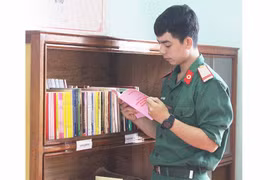 Lực lượng vũ trang tỉnh Gia Lai quan tâm xây dựng tủ sách pháp luật