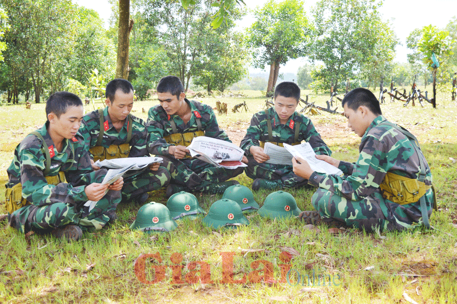 Giờ giải lao trên thao trường Trung đoàn 991