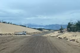 Tỉ phú Johnathan Hạnh Nguyễn đầu tư gì ở Vân Phong?