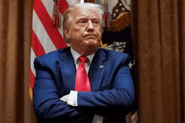 Bất ngờ về kẻ gửi thư chứa chất độc gây chết người gấp 6.000 lần xyanua cho ông Trump