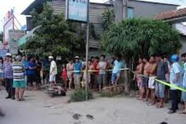 Một thanh niên bị đâm chết khi đang nhậu với 2 bạn nữ
