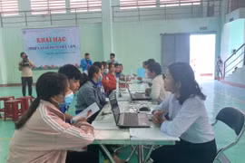 Ayun Pa: Hơn 70 người lao động tham gia phiên giao dịch việc làm