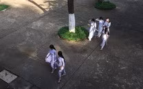 Phạm tội ở tuổi học sinh