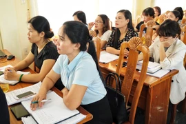 Bồi dưỡng kỹ năng tuyên truyền, vận động về nhân quyền cho cán bộ Hội Phụ nữ