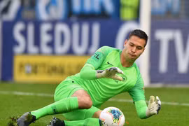 Con trai "lỡ hẹn" ĐT Việt Nam, bố Filip Nguyễn "tố" VFF "không thật lòng"