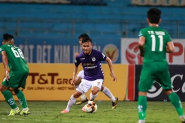 Bán kết cúp Quốc gia: Hà Nội FC đối đầu TP.HCM trên sân không khán giả