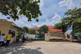 Chàng trai Hàn Quốc lay động trái tim cô giáo 'trường quê' TP.HCM