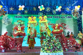 Nhiều hoạt động vui Tết Trung thu