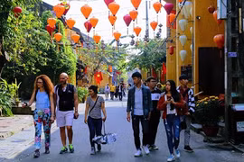 Kỳ vọng vào 'bong bóng du lịch'