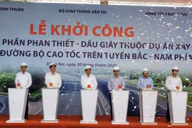Khởi công dự án thành phần cao tốc Phan Thiết – Dầu Giây