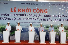 Khởi công dự án thành phần cao tốc Phan Thiết – Dầu Giây