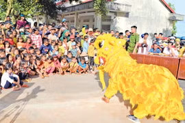 Trung thu cho trẻ em nghèo