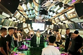 13 nam, nữ thanh niên mở "tiệc ma túy" ở quán Thiên Đường