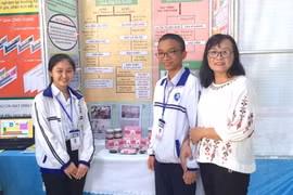 Võ Thị Thanh Bình: Nhà giáo tâm huyết với cây dược liệu