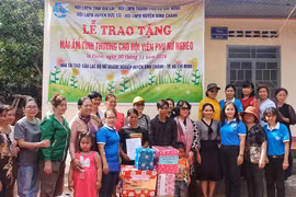 Huy động trên 1,8 tỷ đồng giúp phụ nữ biên cương