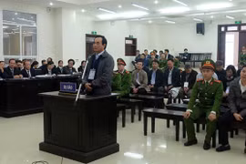 Vụ thâu tóm công sản Đà Nẵng: Đề nghị triệu tập cựu Bộ trưởng Hoàng Tuấn Anh