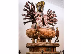 Nghệ thuật tạo tác tượng Phật Việt Nam