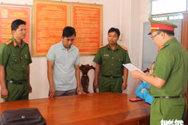 Bắt 2 'cò' đất cấu kết với cán bộ gây thất thoát gần 120 tỉ đồng