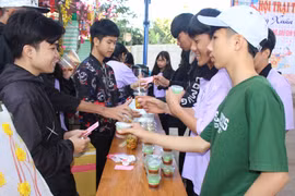 Hội trại xuân trường học giữ gìn, phát huy nét đẹp truyền thống