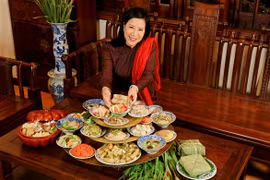 Sắc màu văn hóa đằng sau các mâm cơm cúng ông bà tổ tiên