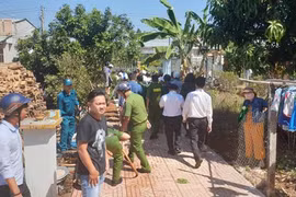 Trung úy công an bị nghi can trộm mai tết chém thủng bụng