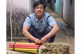 Bàn tay thay đôi mắt