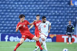 Đội tuyển U23 Việt Nam chia điểm với U23 UAE ở trận ra quân