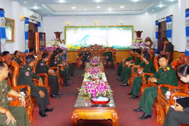 Lãnh đạo Quân khu 1 Quân đội Hoàng gia Campuchia: Chúc Tết Bộ Chỉ huy Quân sự tỉnh Gia Lai