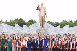 Chủ tịch Hồ Chí Minh: Nhà thiết kế và kiến tạo Đảng Cộng sản Việt Nam