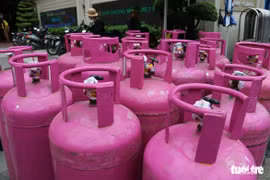 Sau xăng dầu, đến lượt giá gas cũng 'quay đầu' giảm mạnh