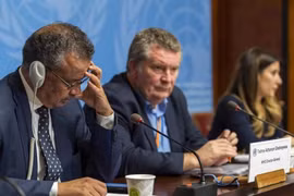 Số ca tử vong nCoV lên 170, WHO xem xét ban bố tình trạng khẩn cấp toàn cầu