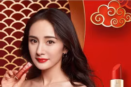 Dương Mịch son đỏ quá đỗi xinh đẹp yêu kiều đầu năm