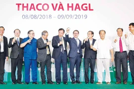 Hoàng Anh Gia Lai vực dậy sau cái bắt tay của 2 tỷ phú