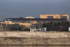 3 quả tên lửa lại nhằm vào Đại sứ quán Mỹ ở Iraq