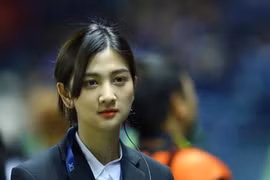 Nhan sắc nữ thần của cô gái dẫn đoàn U23 Việt Nam ở VCK U23 Châu Á 2020