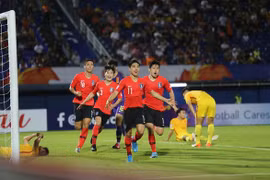 Lee Dong-jun ghi bàn phút 90+3 giúp U23 Hàn Quốc 'hạ gục' Trung Quốc