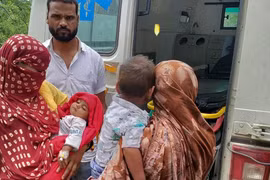 Nhiều trẻ em ở Ấn Độ tử vong do 'sốt bí ẩn'